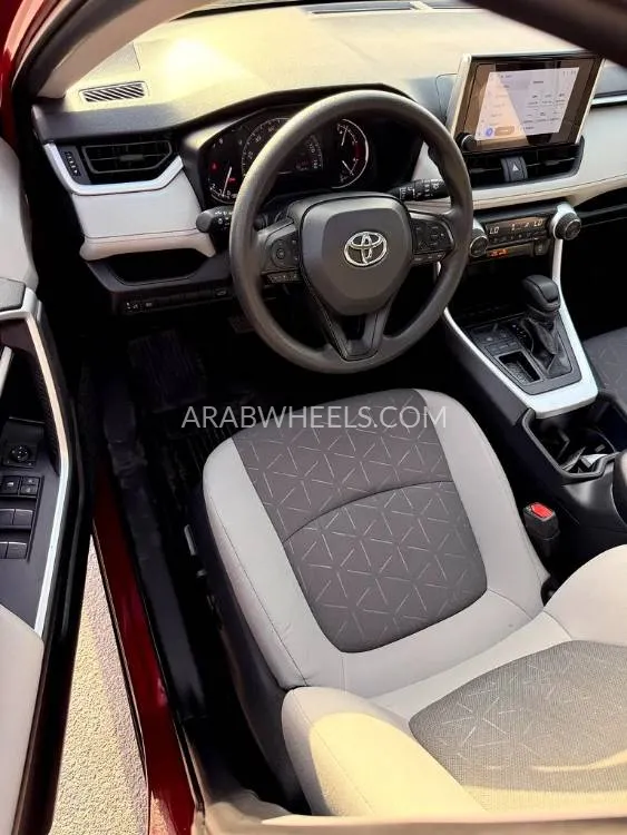 Toyota Rav4 2025 for Sale in Dubai Image-13