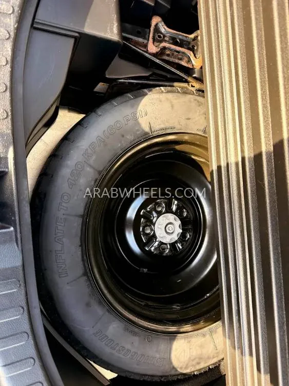 Toyota Rav4 2018 for Sale in Dubai Image-9