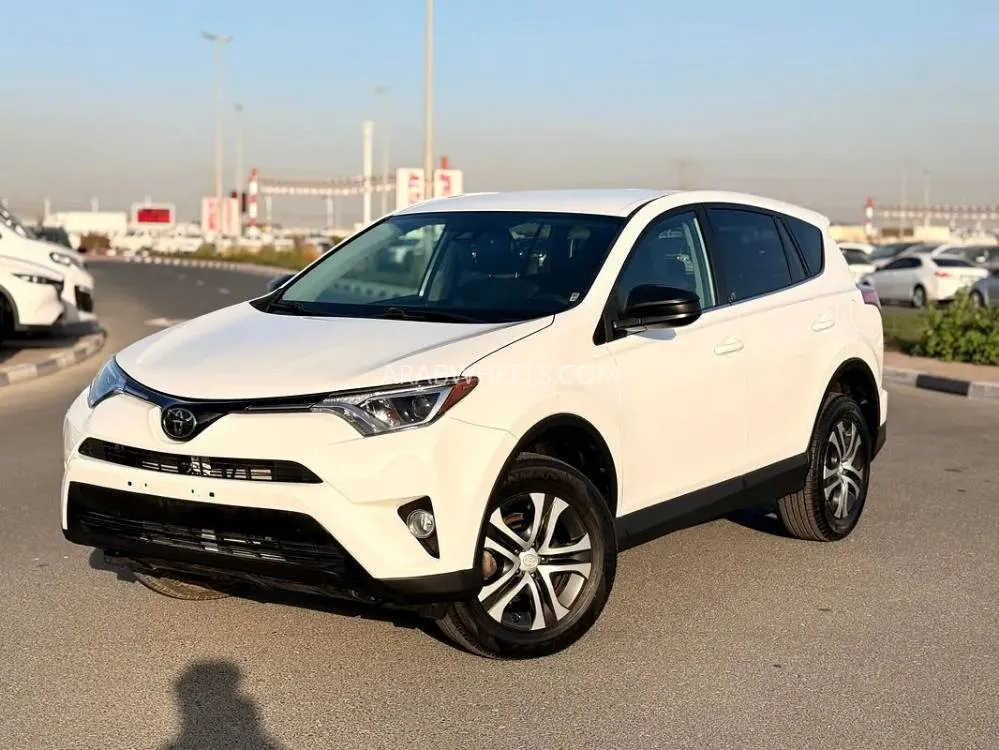 Toyota Rav4 2018 for Sale in Dubai Image-3
