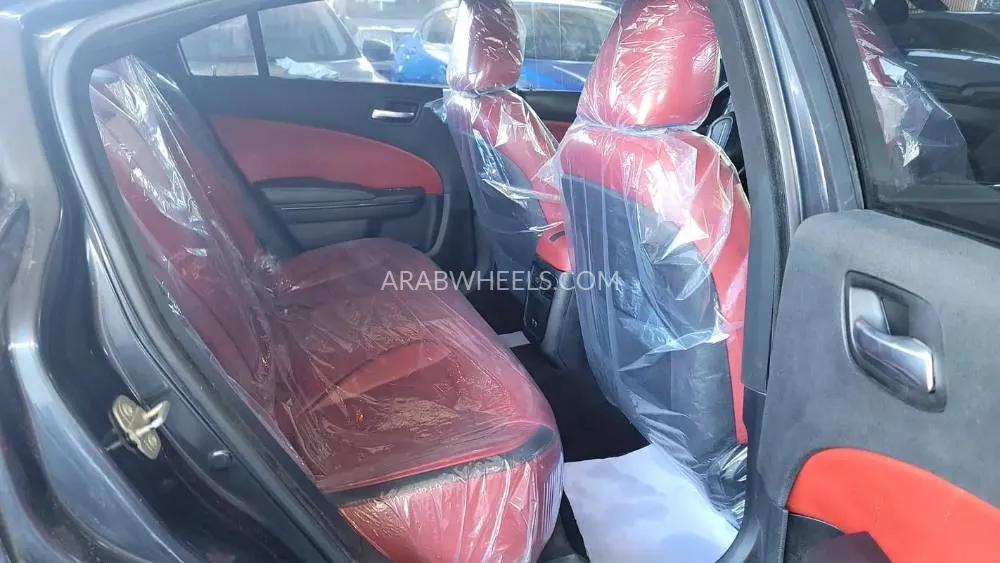 Dodge Charger 2018 for Sale in Ajman Image-2