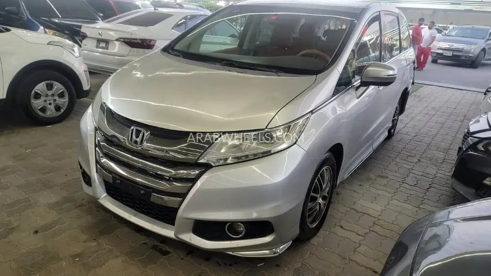 Honda Odyssey 2019 for Sale in Ajman Image-3