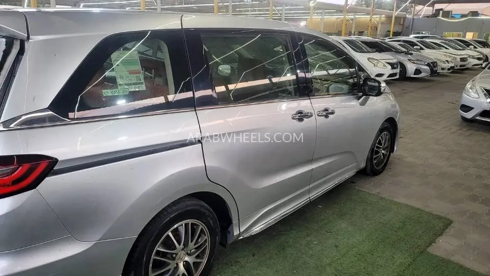 Honda Odyssey 2019 for Sale in Ajman Image-7