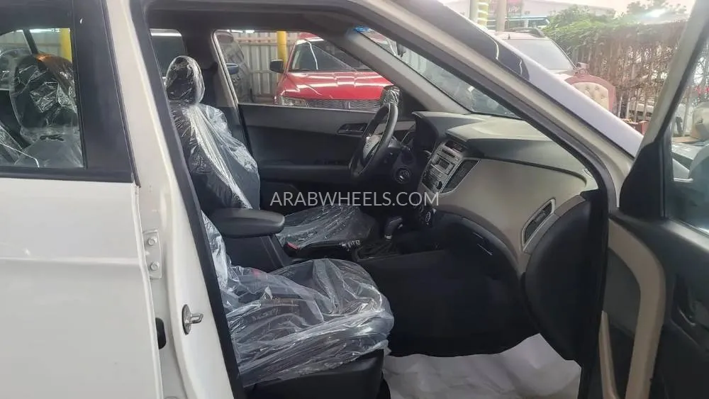 Hyundai Creta 2018 for Sale in Ajman Image-5