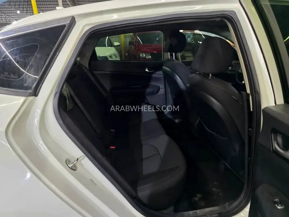 Kia Optima 2016 for Sale in Ajman Image-14