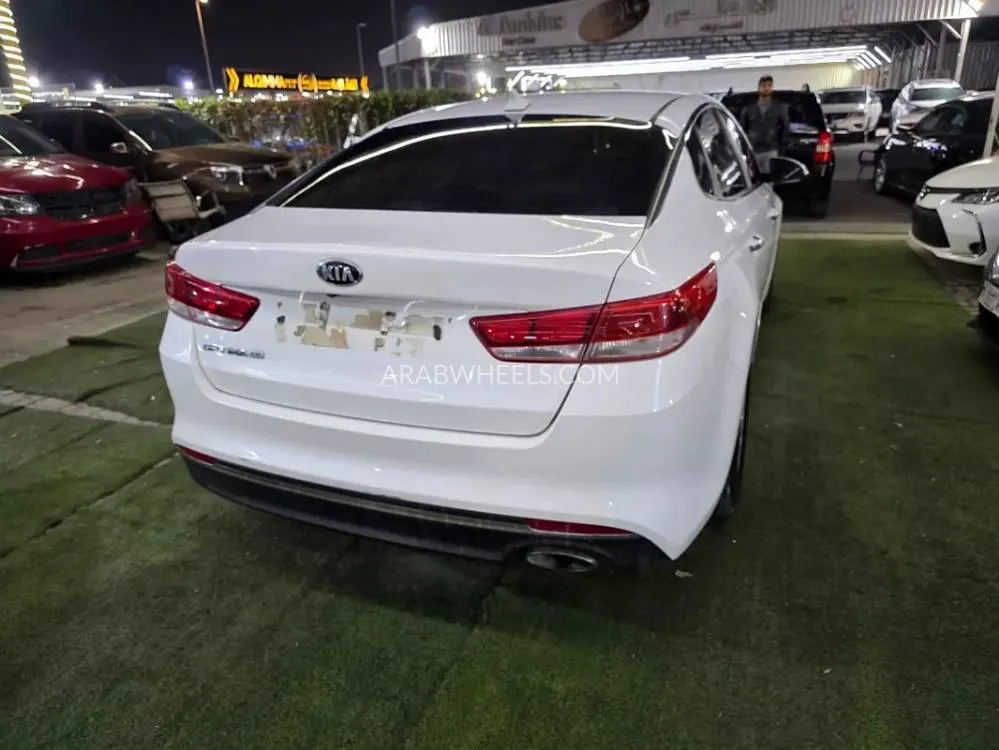 Kia Optima 2016 for Sale in Ajman Image-16
