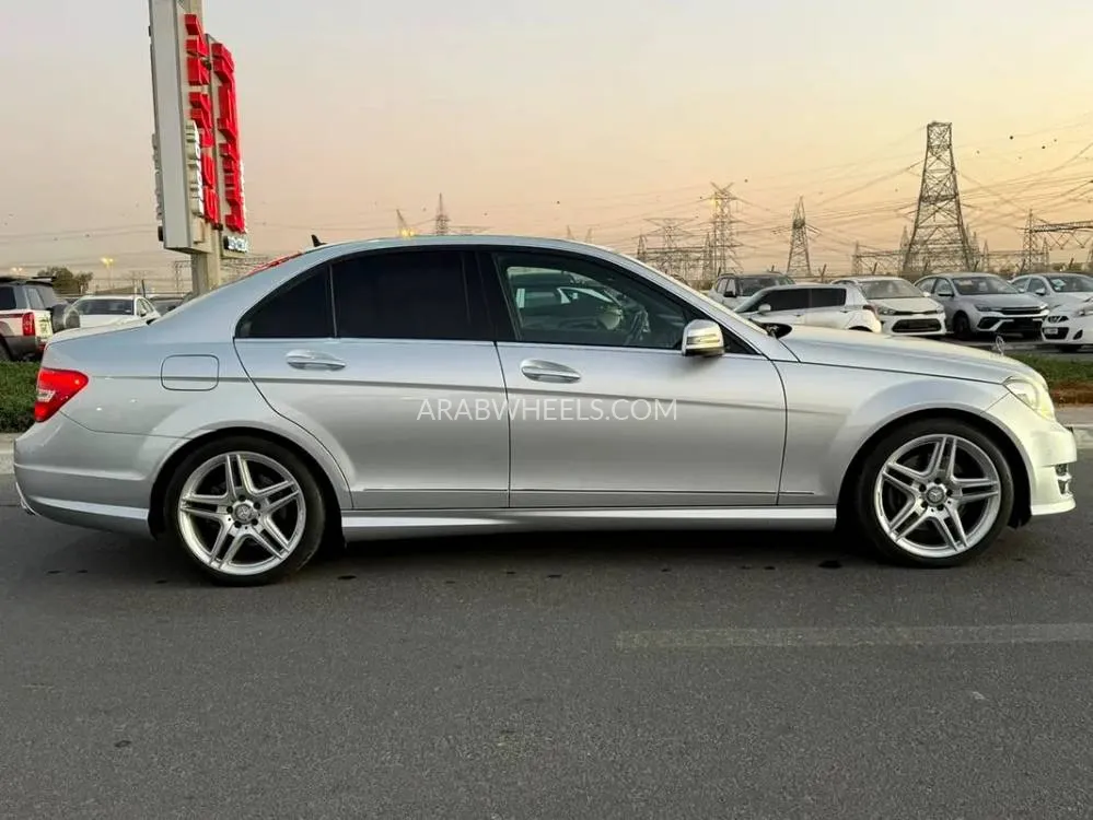 Mercedes Benz C Class 2013 for Sale in Dubai Image-14