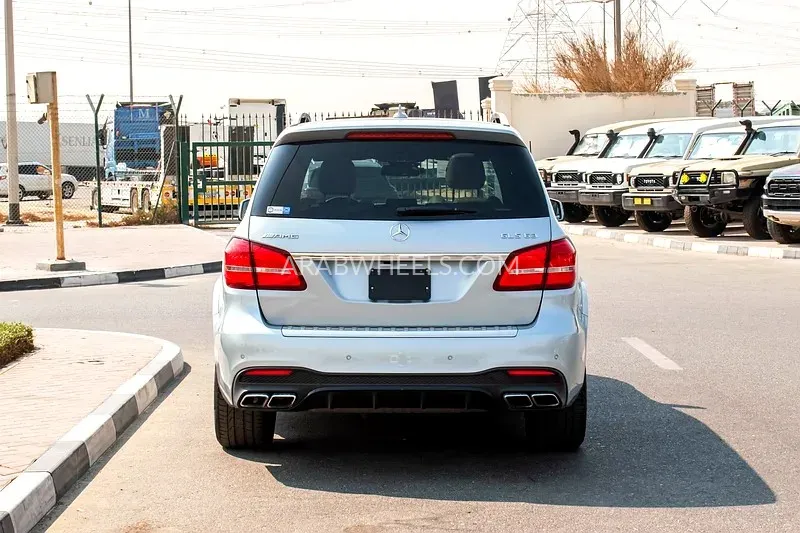 Mercedes Benz GLS 2017 for Sale in Dubai Image-12