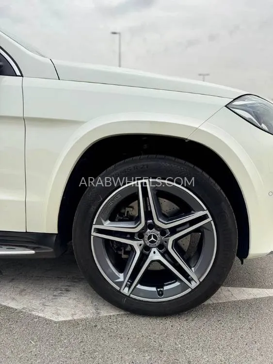 Mercedes Benz GLS 2019 for Sale in Dubai Image-18