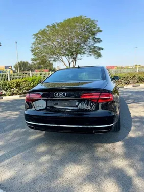 Audi A8 4.0TC V8 60 TFSI quattro 2015
