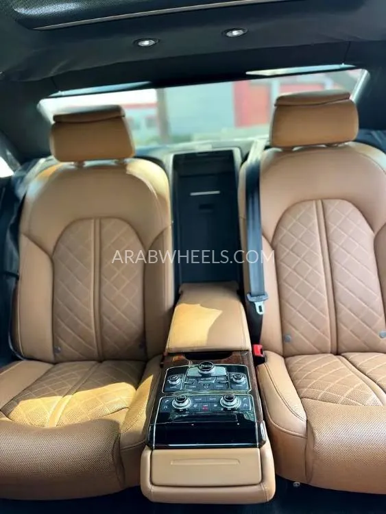 Audi A8 2015 for Sale in Dubai Image-11