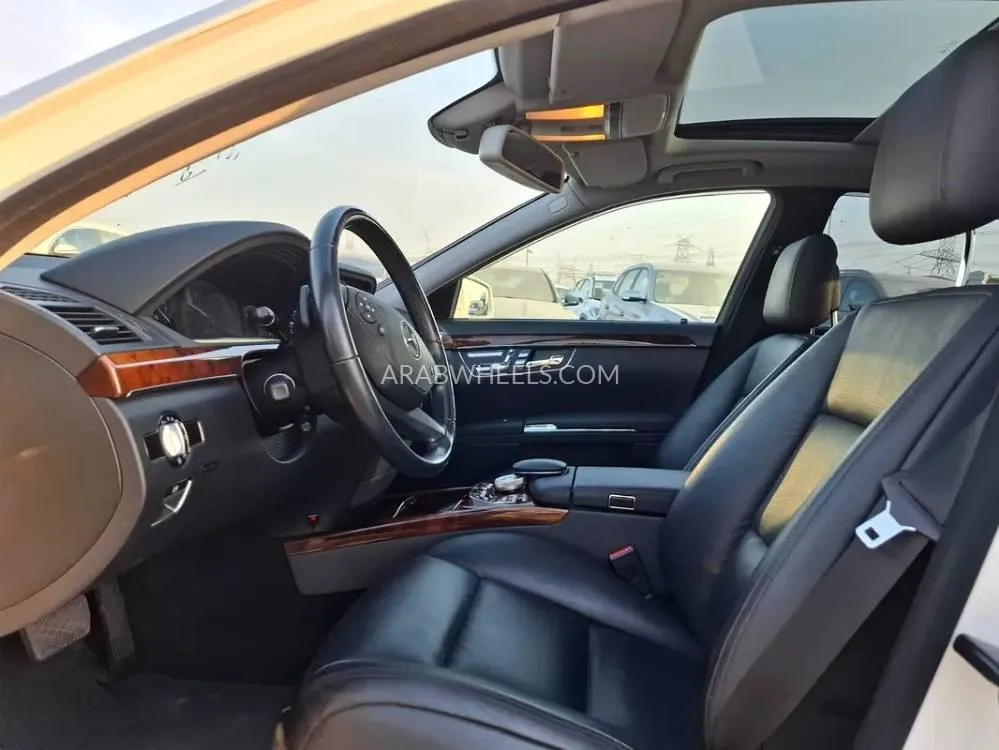 مرسيدس بنز CLS Class 2010 for Sale in دبي Image-3