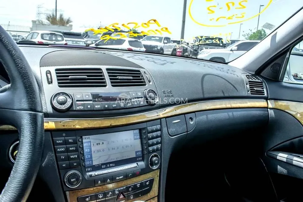 Mercedes Benz E Class 2008 for Sale in Dubai Image-7