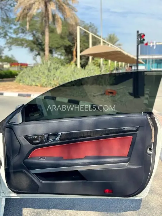 Mercedes Benz E Class 2010 for Sale in Dubai Image-3