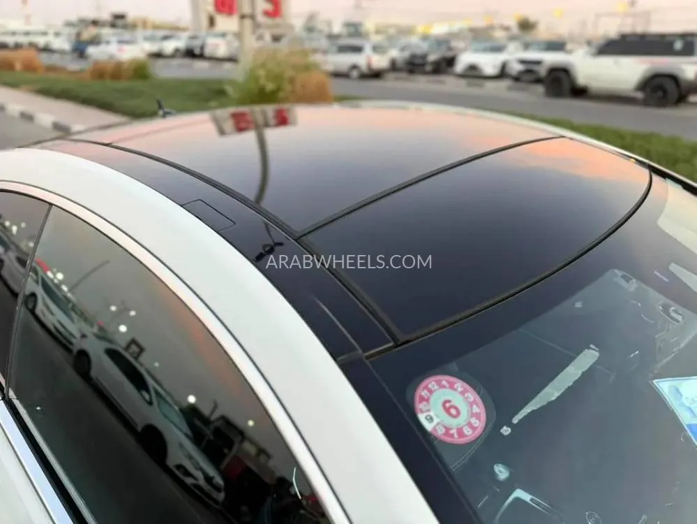 Mercedes Benz E Class 2011 for Sale in Dubai Image-7