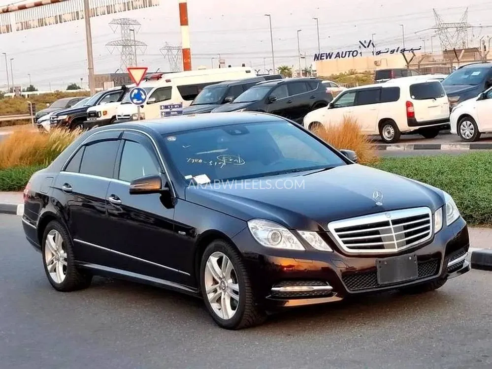 Mercedes Benz E Class 2012 for Sale in Dubai Image-9
