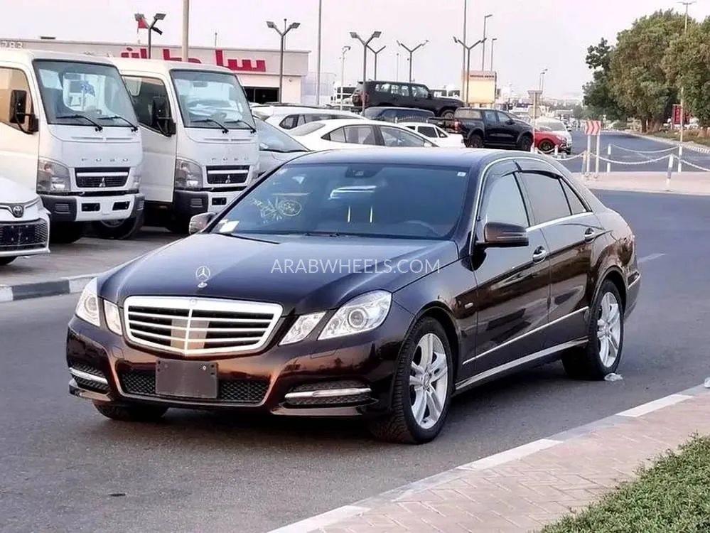 Mercedes Benz E Class 2012 for Sale in Dubai Image-11