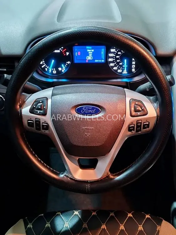 Ford Edge 2014 for Sale in Umm Al Quwain Image-11
