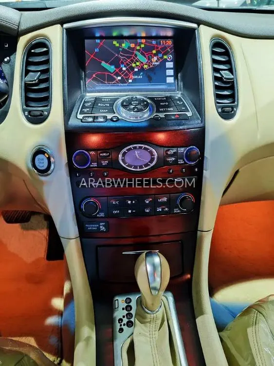 Infiniti QX50 2015 for Sale in Umm Al Quwain Image-14