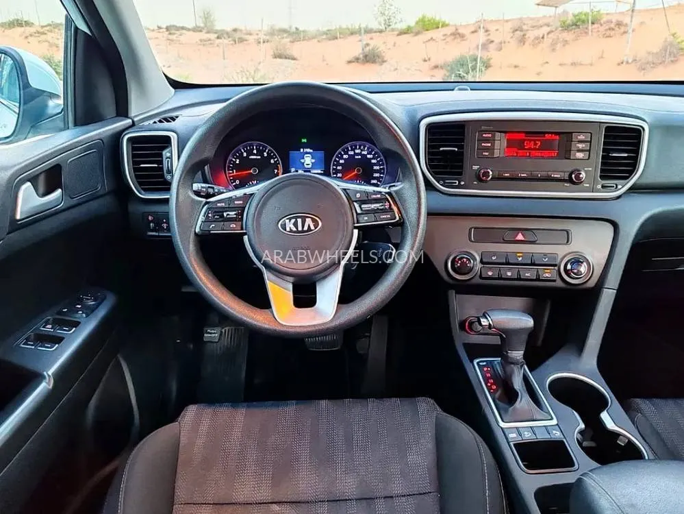 Kia Sportage 2021 for Sale in Umm Al Quwain Image-9