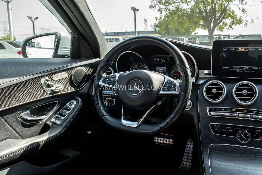 Mercedes Benz C Class 2016 for Sale in Dubai Image-4