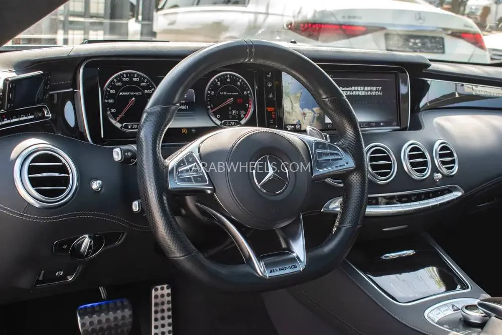 Mercedes Benz CLS Class 2015 for Sale in Dubai Image-12