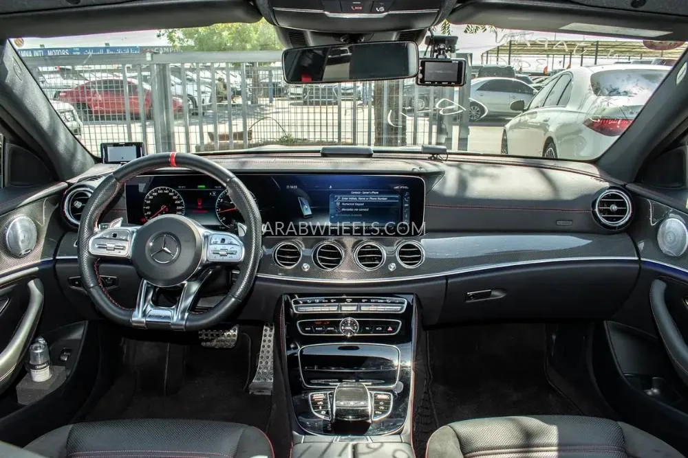 Mercedes Benz E Class 2019 for Sale in Dubai Image-16