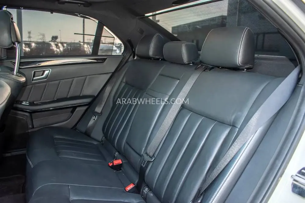 Mercedes Benz E Class 2016 for Sale in Dubai Image-2