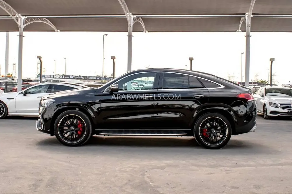 Mercedes Benz GLE Class 2023 for Sale in Dubai Image-8