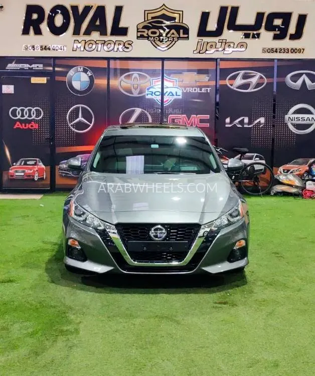 Nissan Altima 2021 for Sale in Umm Al Quwain Image-11