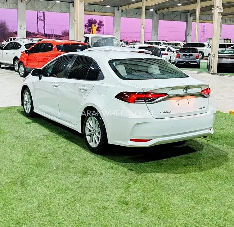 Toyota Corolla 2020 for Sale in Umm Al Quwain Image-5