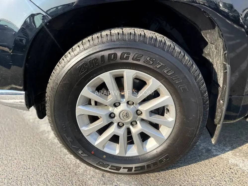 Toyota Land Cruiser Prado 2016 for Sale in Dubai Image-12