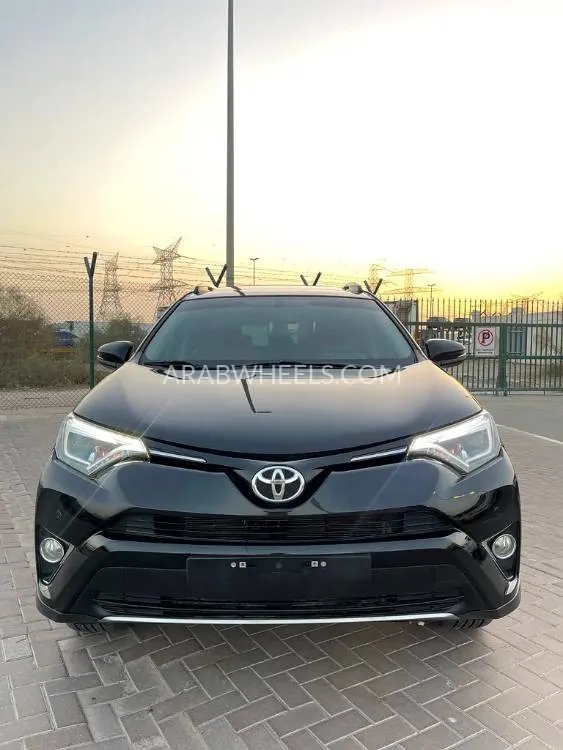 Toyota Rav4 2018 for Sale in Dubai Image-2