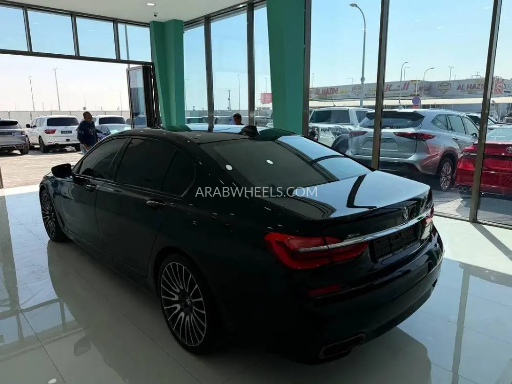 BMW 7 series 2018 for Sale in Abu Dhabi Image-7