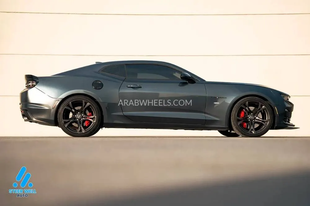 شيفروليه كامارو 2021 for Sale in الشارقة Image-2