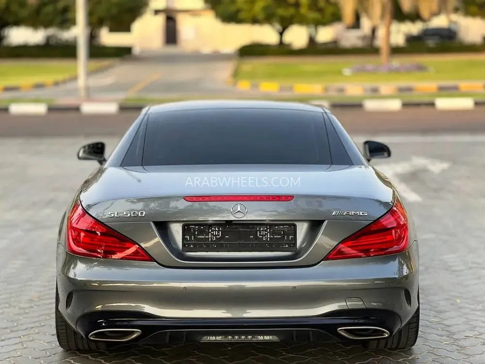 Mercedes Benz SL Class 2017 for Sale in Sharjah Image-3