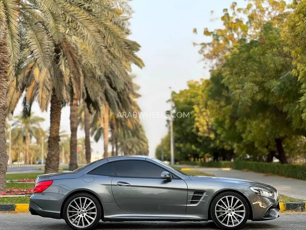Mercedes Benz SL Class 2017 for Sale in Sharjah Image-9