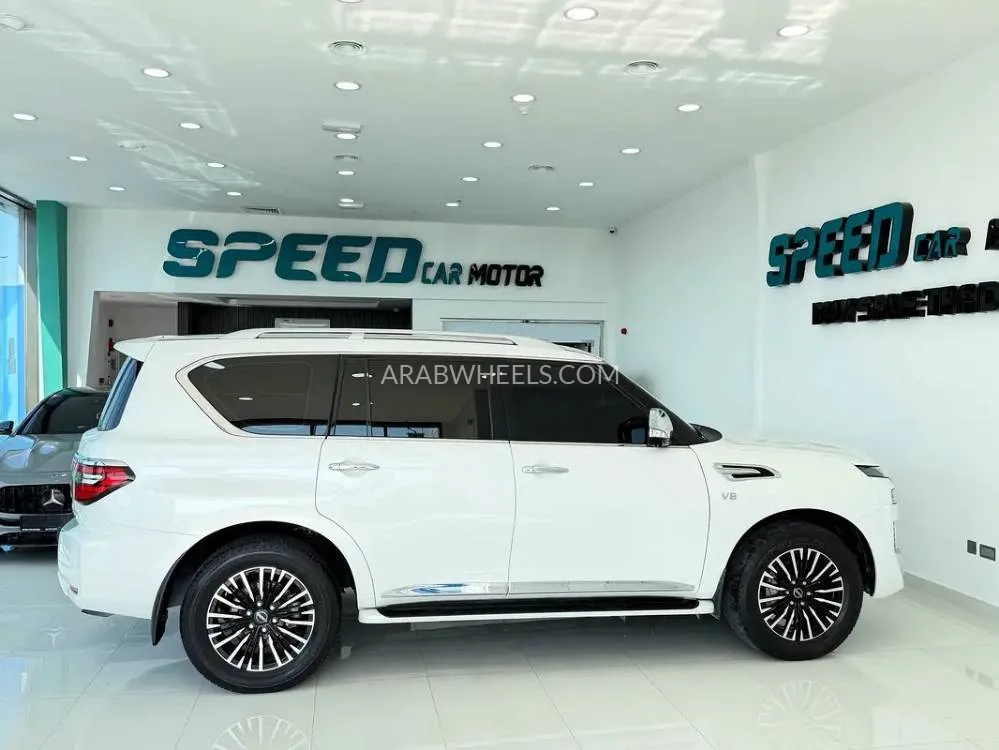 Nissan Patrol 2024 for Sale in Abu Dhabi Image-11