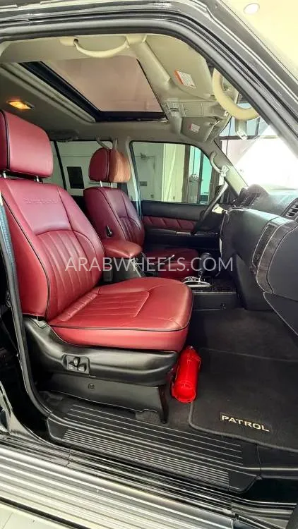 Nissan Patrol 2023 for Sale in Abu Dhabi Image-9