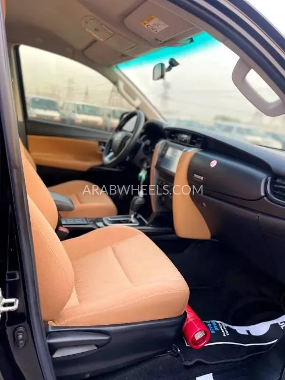 Toyota Fortuner 2022 for Sale in Dubai Image-13