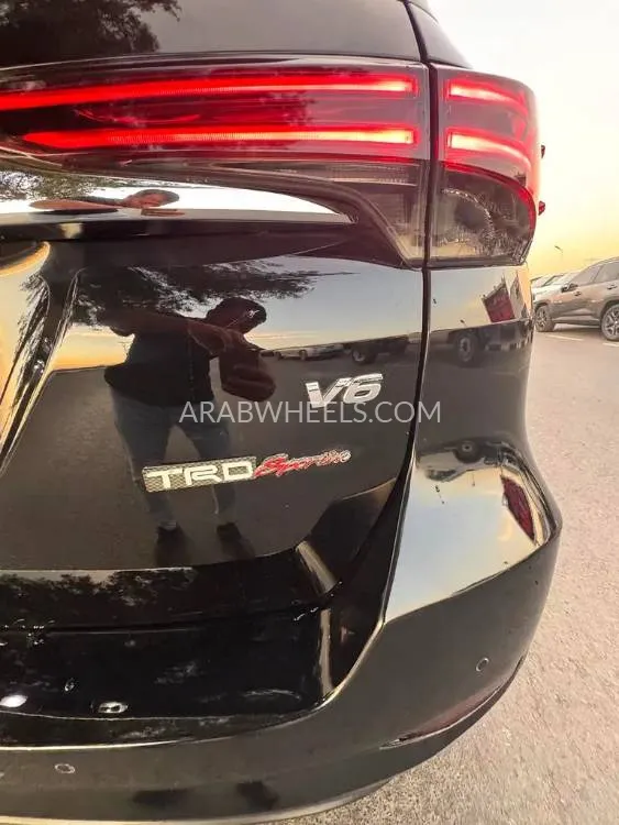 Toyota Fortuner 2022 for Sale in Dubai Image-14