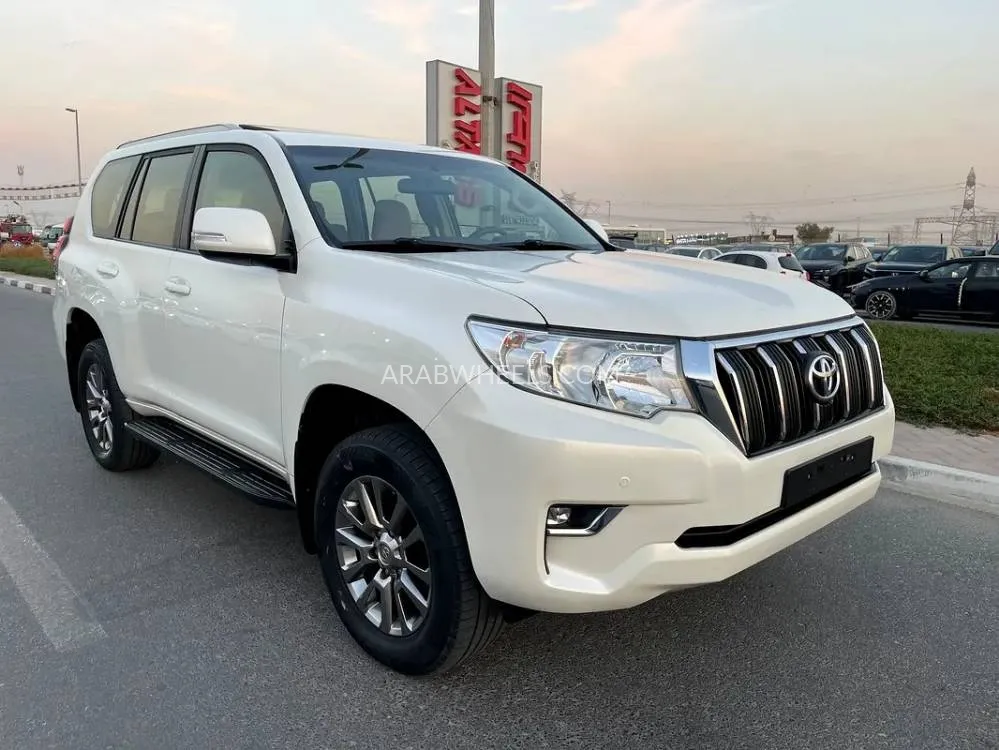 Toyota Land Cruiser Prado 2020 for Sale in Dubai Image-12