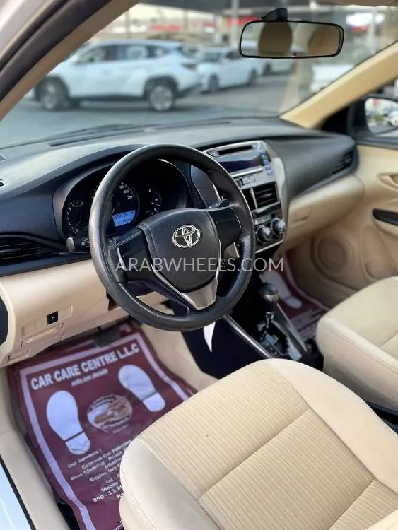 Toyota Yaris 2022 for Sale in Dubai Image-13