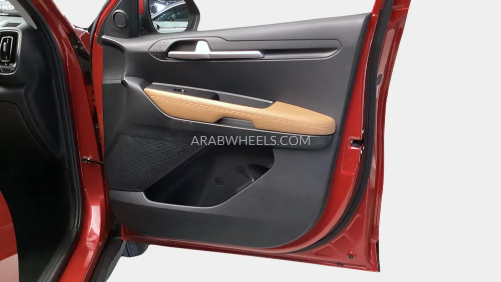 Kia Sonet 2025 for Sale in Sharjah Image-26
