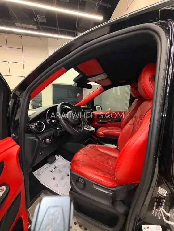 Mercedes Benz V Class 2022 for Sale in Dubai Image-8