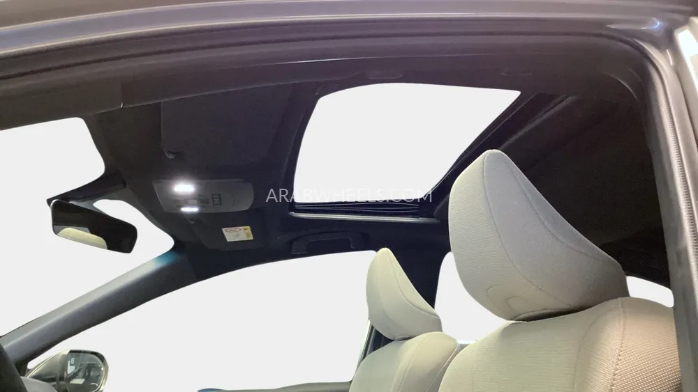 Toyota Camry 2025 for Sale in Sharjah Image-20