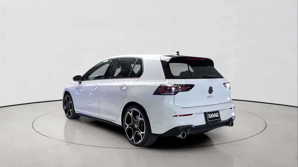 Volkswagen Golf 2025 for Sale in Sharjah Image-6