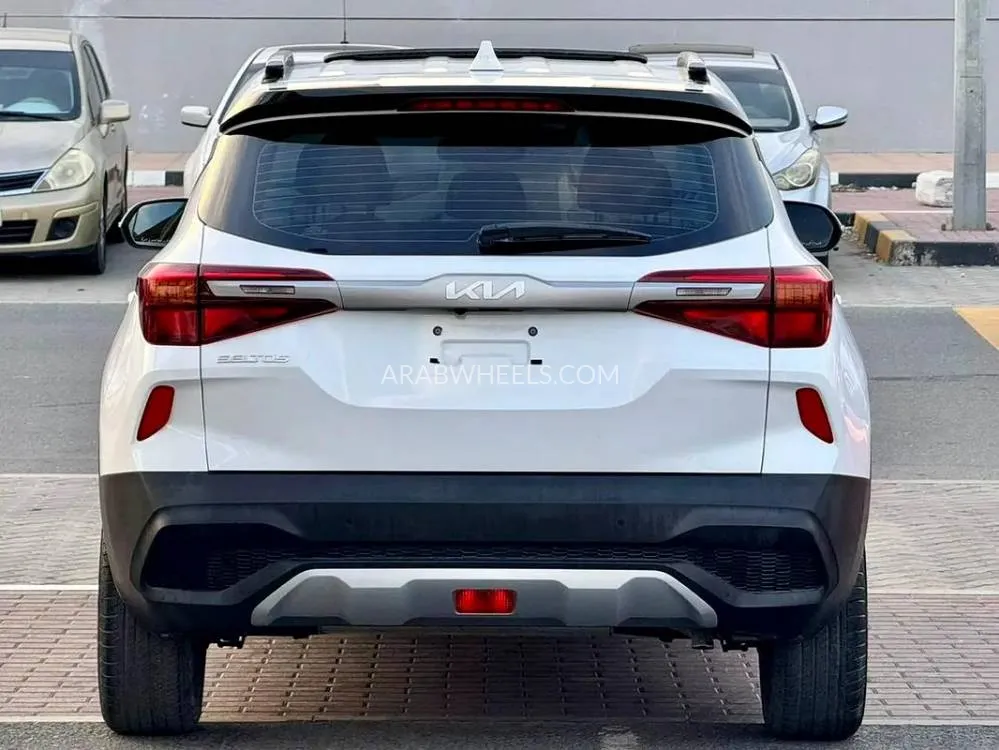 كيا سيلتوس 2023 for Sale in الشارقة Image-19