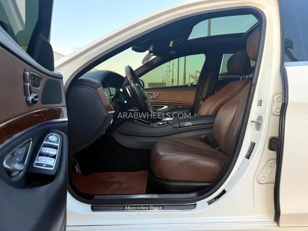 Mercedes Benz CLS Class 2015 for Sale in Sharjah Image-18