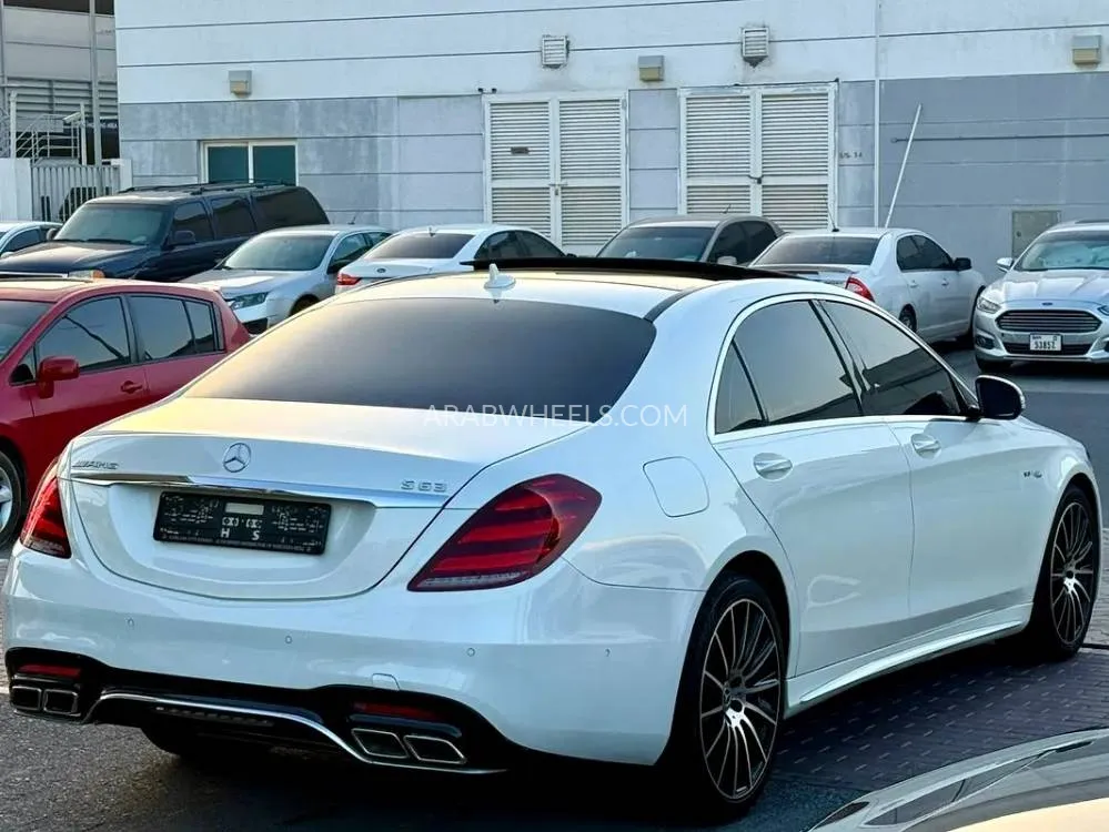 Mercedes Benz CLS Class 2015 for Sale in Sharjah Image-16