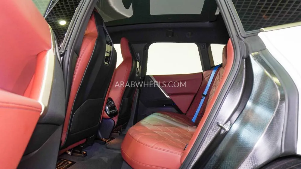BMW iX 2024 for Sale in Abu Dhabi Image-9